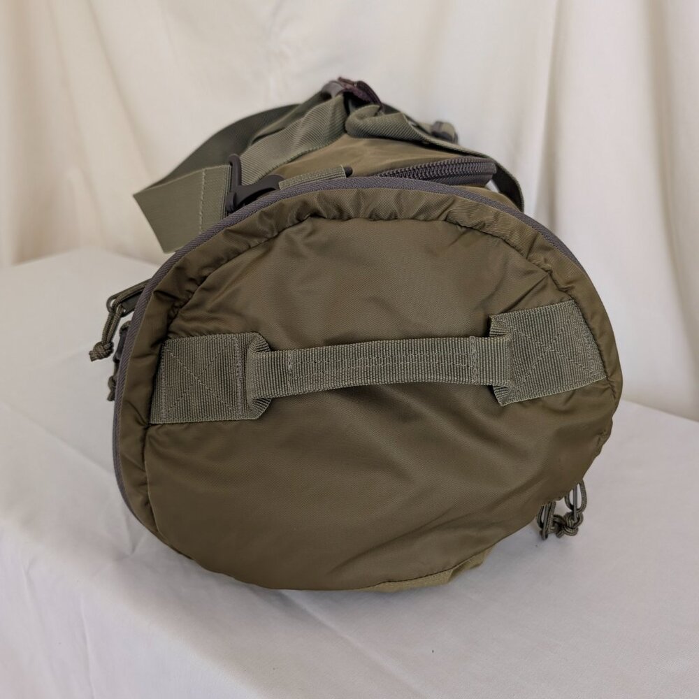 VINTAGE BURTON SKI/SNOWBOARD DUFFLE - Picture 4 of 4